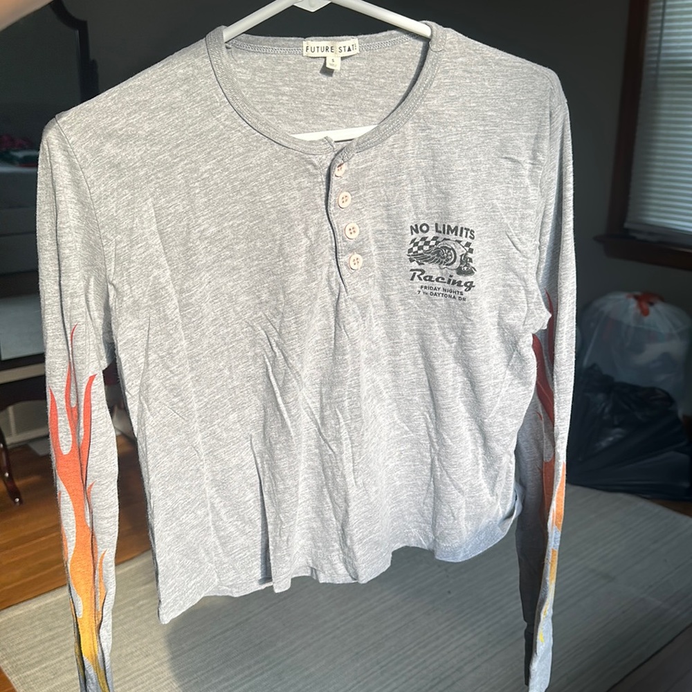 Grey Graphic long sleeve top.
